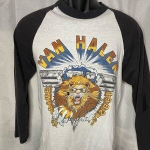 Vintage Van Halen Raglan T-Shirt Size S/M 1982 Diver Down Tour Lion Rare‍‍‍‍‍‍﻿﻿